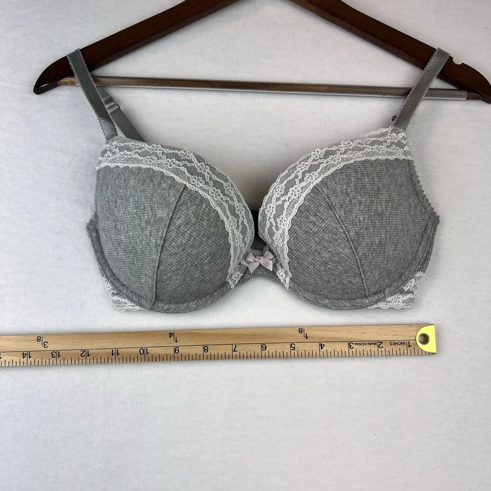 Victoria's Secret Plunge Gray & White Lace Trim Bow 34D